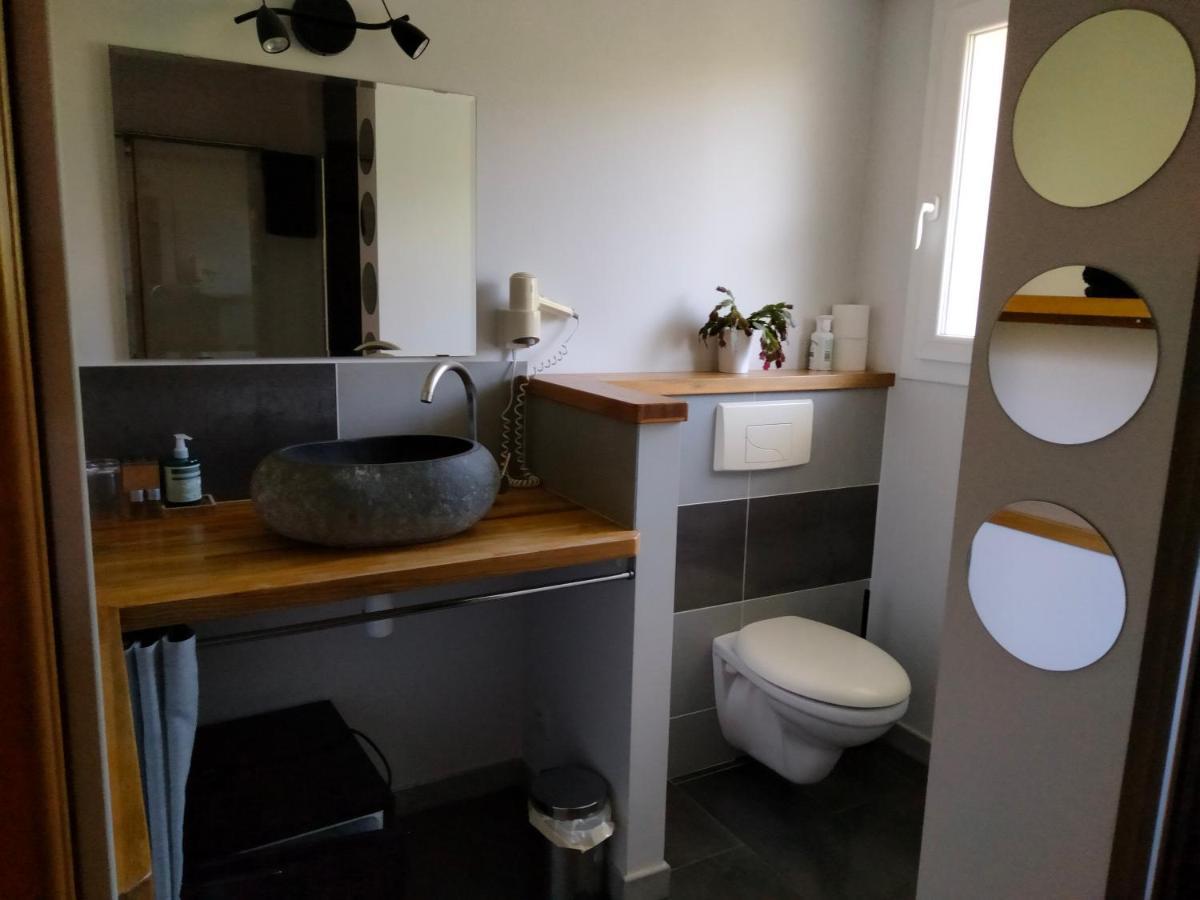 Au Saint-amand Bed & Breakfast Poissons